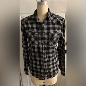 Guess mens button down shirt
